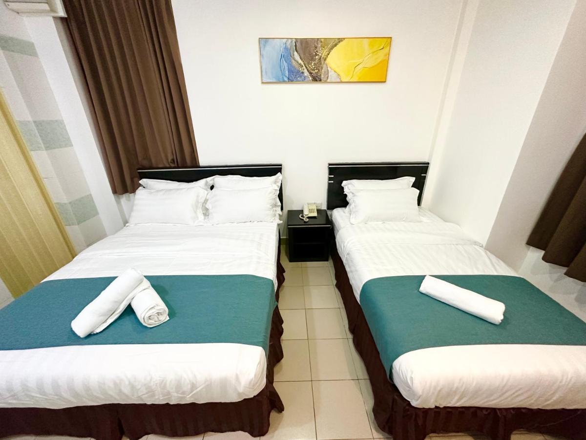 Hotel Tourist Kota Kinabalu Buitenkant foto