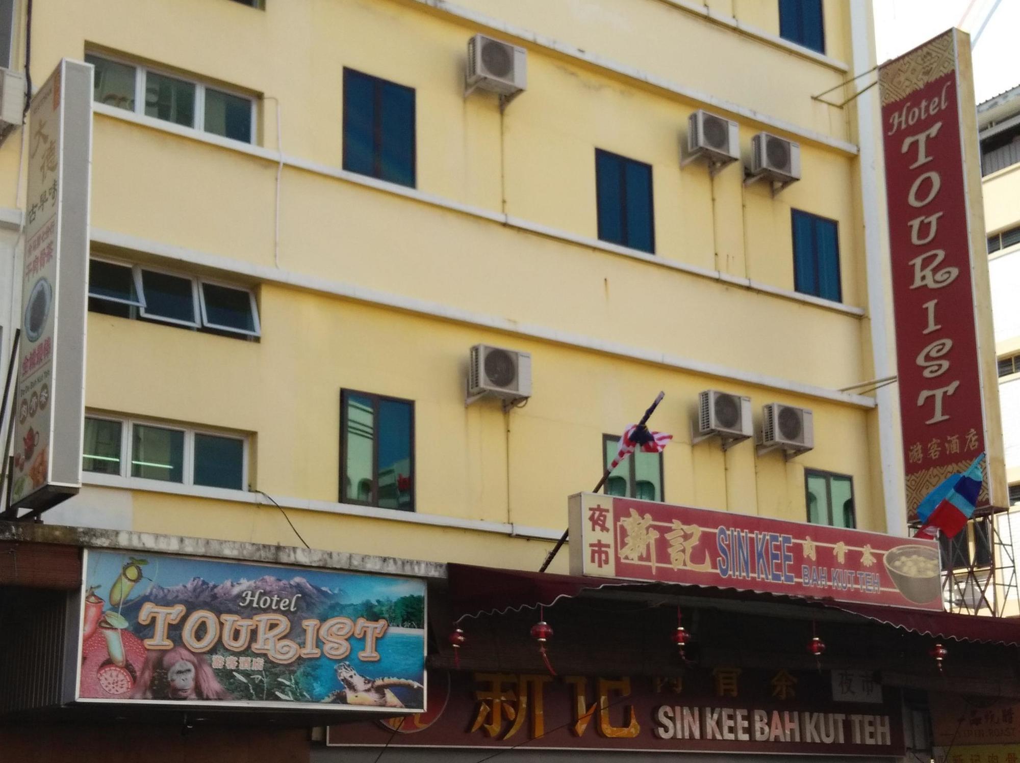 Hotel Tourist Kota Kinabalu Buitenkant foto