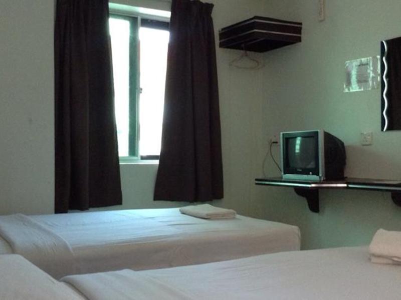 Hotel Tourist Kota Kinabalu Buitenkant foto