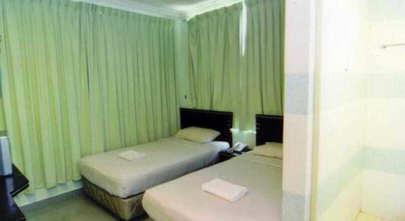 Hotel Tourist Kota Kinabalu Buitenkant foto