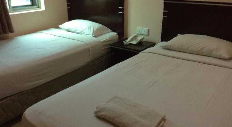 Hotel Tourist Kota Kinabalu Buitenkant foto