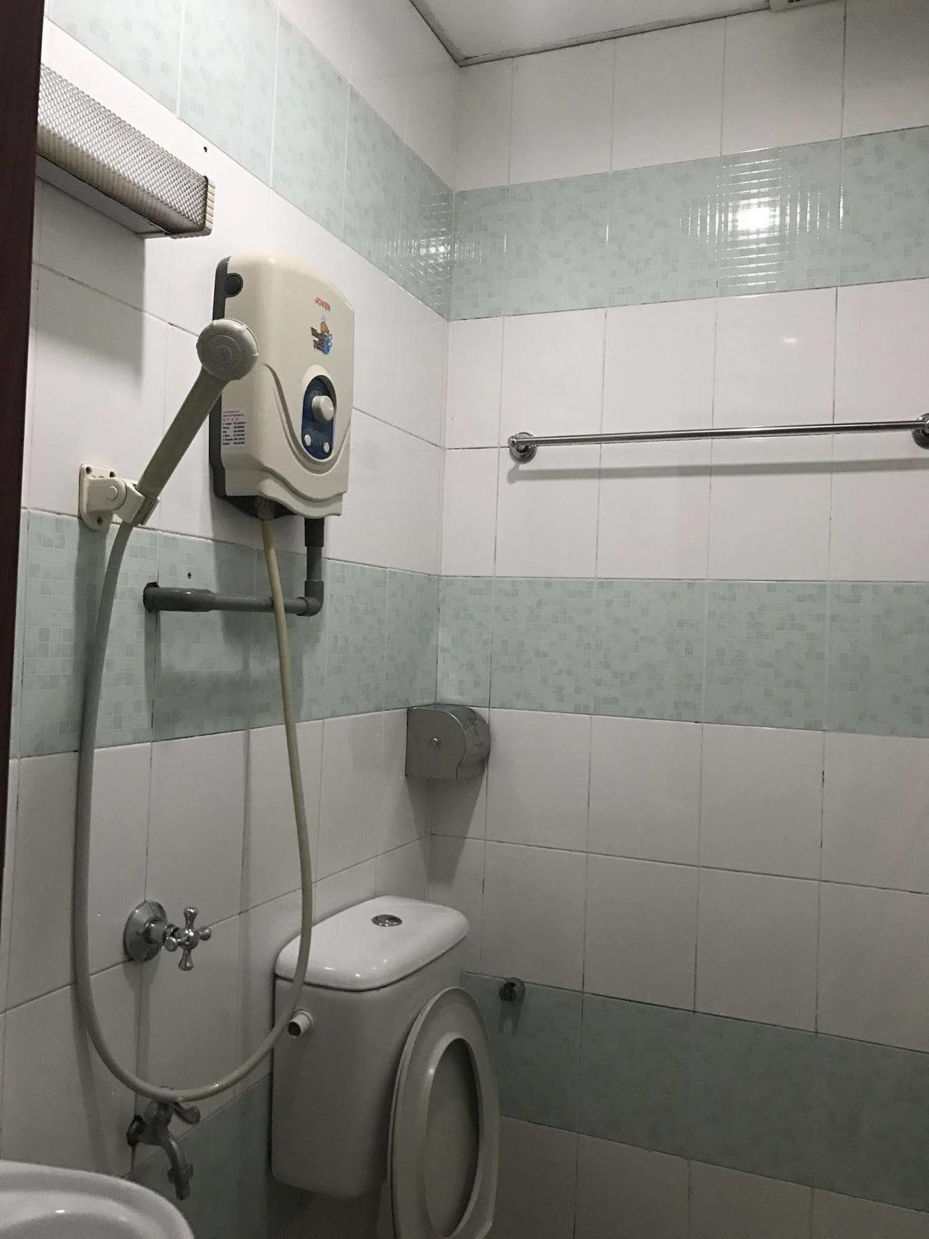 Hotel Tourist Kota Kinabalu Buitenkant foto
